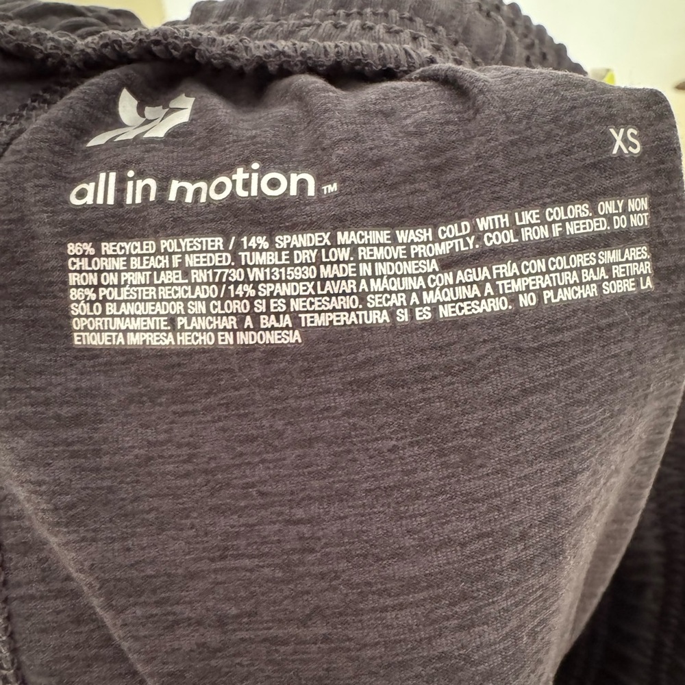 All in Motion Heathered Black Joggers - Picture 6 of 7